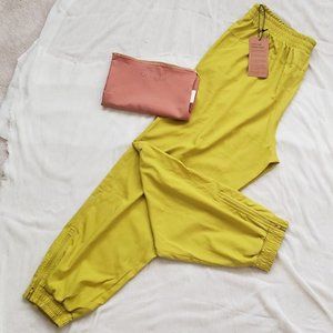 Girlfriend Collective Summit Track Pants in Chartreuse (XL)